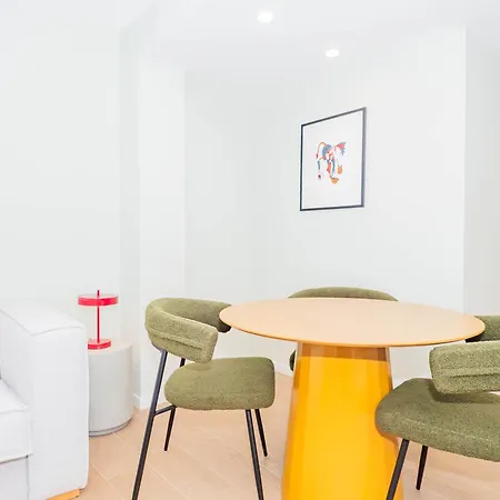 Апартаменты Ybh Atlantic Boutique *