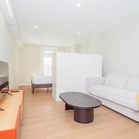 Ybh Atlantic Boutique