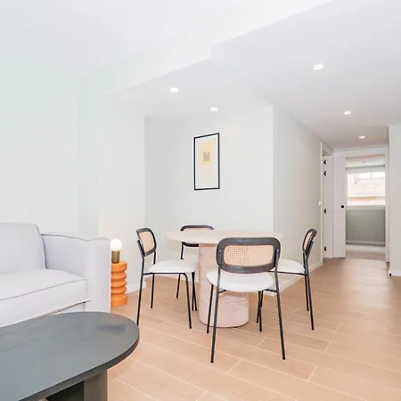 Ybh Atlantic Boutique 아파트