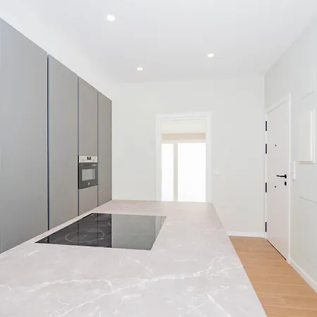 Ybh Atlantic Boutique * 비고