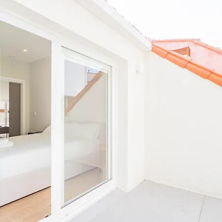 Ybh Atlantic Boutique Апартаменты