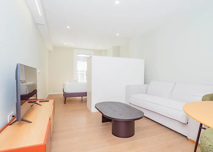 Ybh Atlantic Boutique