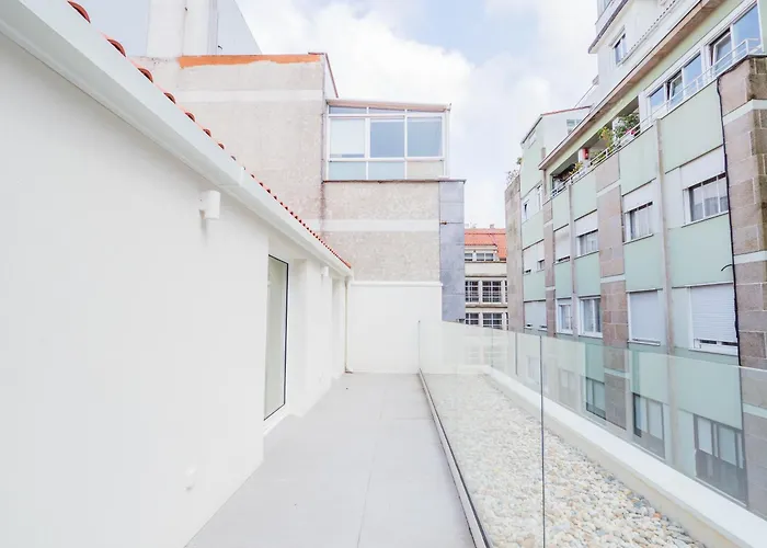 Ybh Atlantic Boutique *